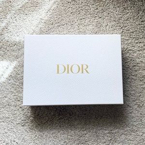 CHRISTIAN DIOR. White & Gold Gift Box - Tissue, Card, Envelope.